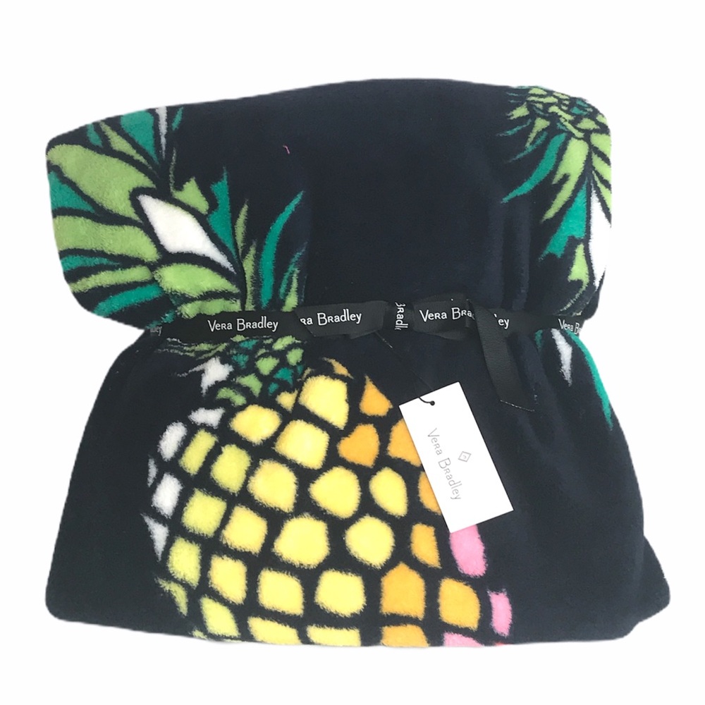 Vera Bradley Pineapple Throw Blanket Navy Yellow 80x50